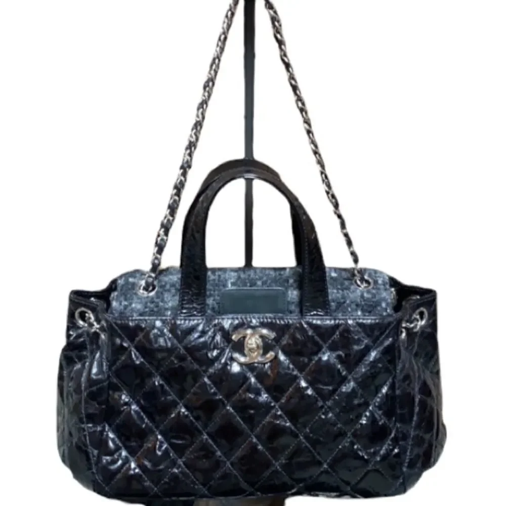 Chanel Authentic Portobello Black Quilted Calfskin Tote Bag